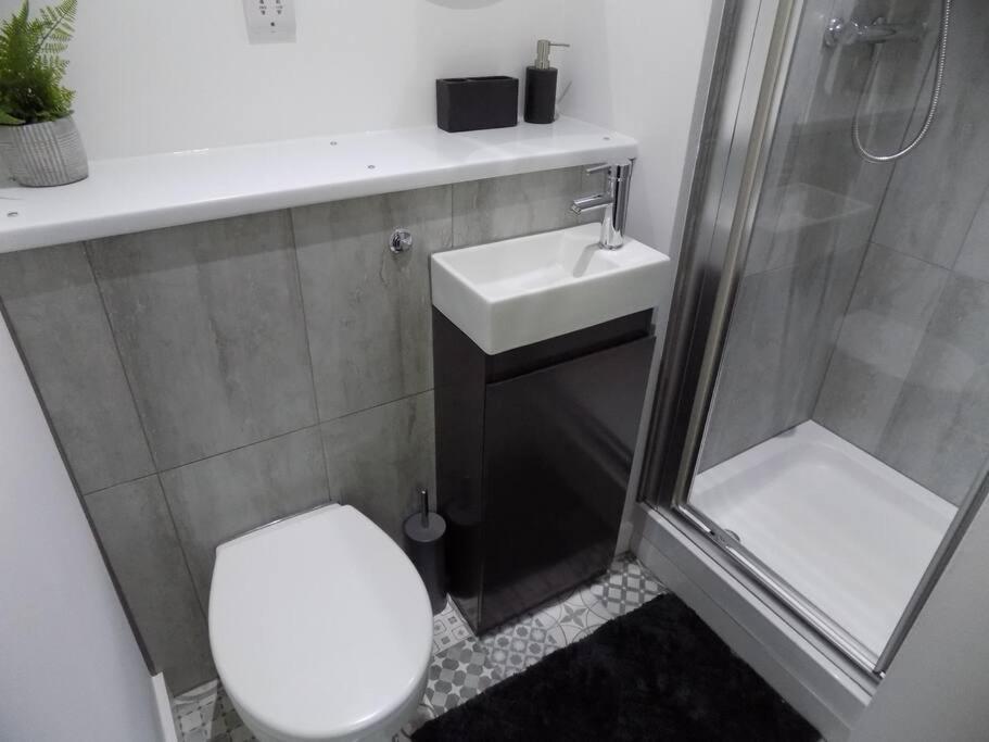2 Bedroom Luxury City Centre Apt Lincoln Dış mekan fotoğraf